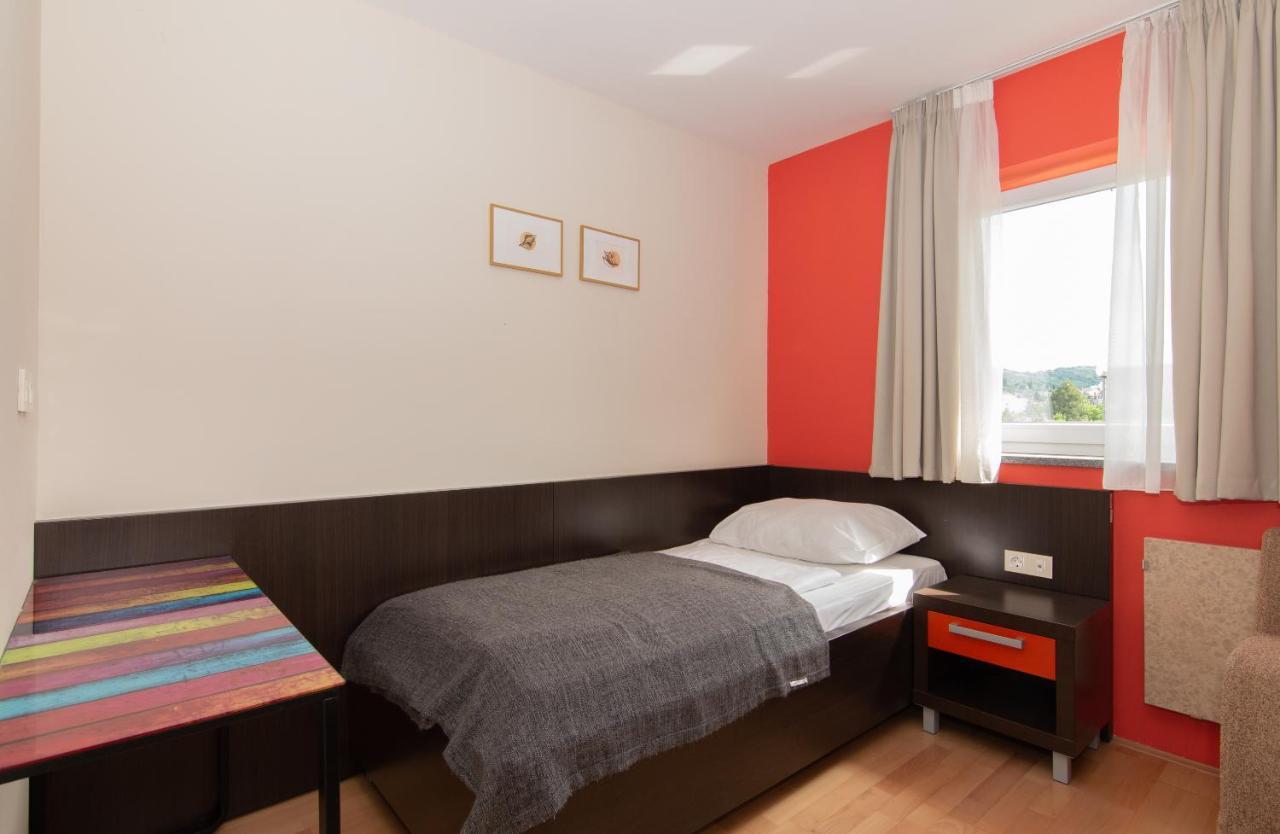 Residence Marina Garbin Apartment Portoroz Luaran gambar